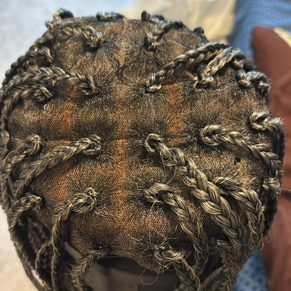 Braided Hair Wig Grey brown - Picture 5 of 14